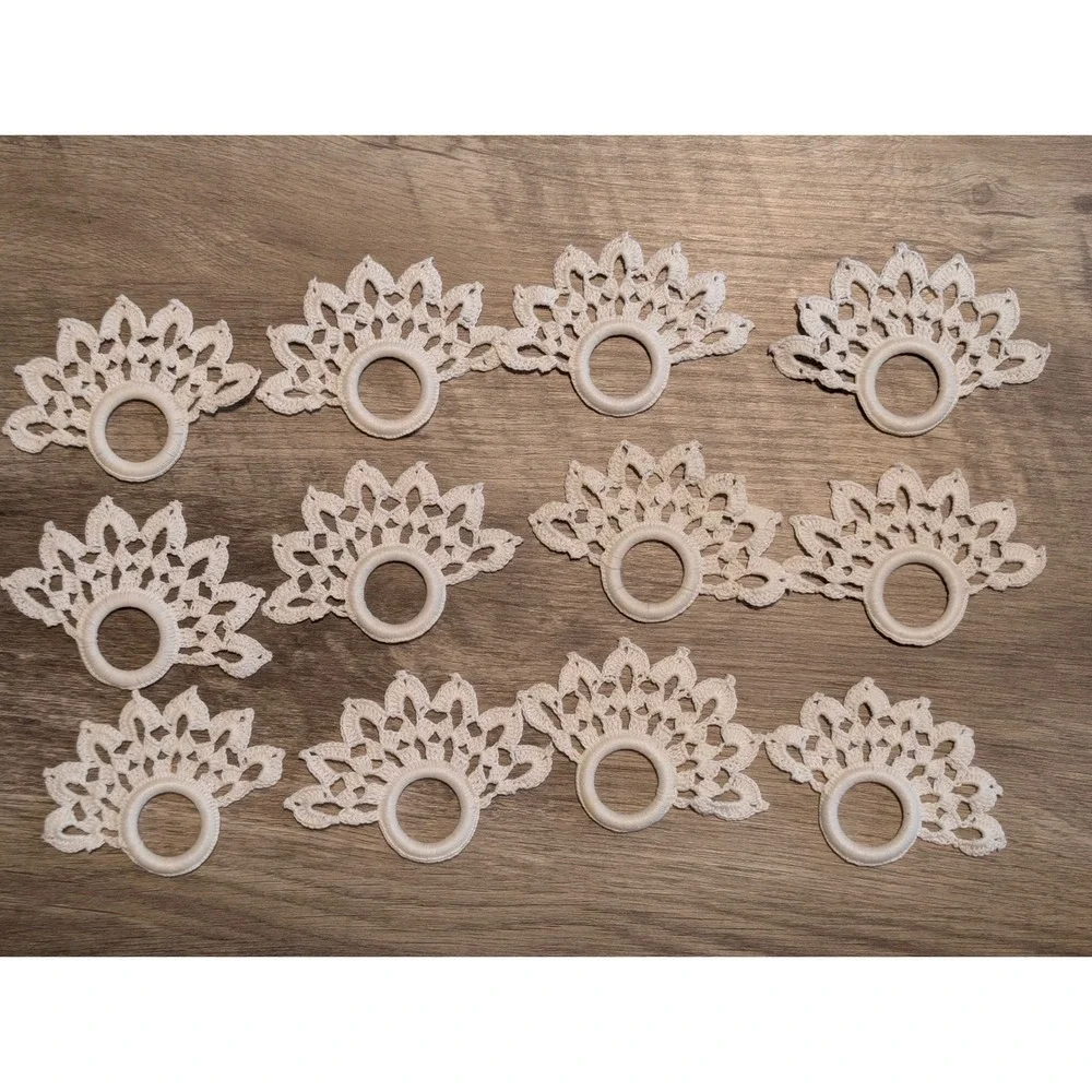 Vintage White Crochet Napkin Rings Set of 12 Boho‎ Lace Fan Pattern Table Decor